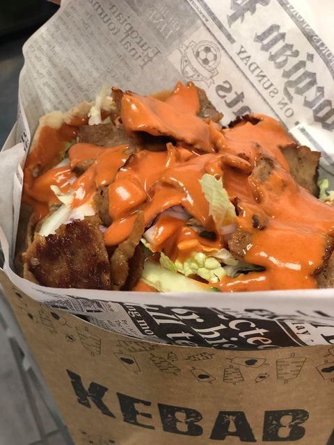 Kom innom for nydeleg kebab på Hafslo Bilsenter
